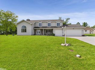 22 Greenbrier Ct, Keokuk, IA