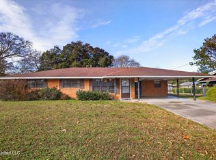 105 Suffolk Dr, Long Beach, MS 39560