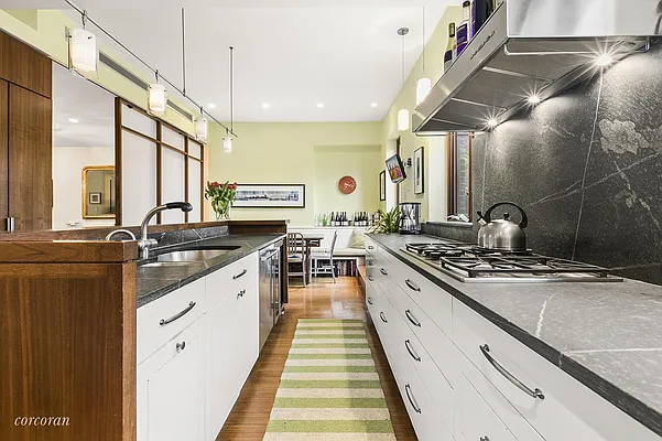 Sold by Corcoran | media 8