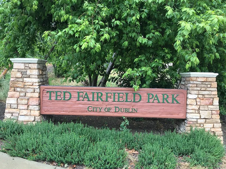 S Forestdale Cir — Photo 1