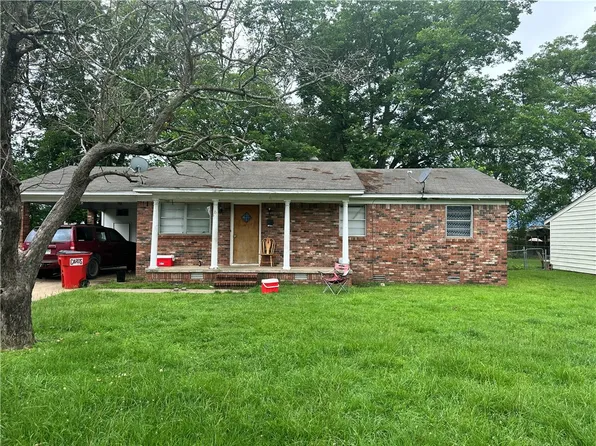 30 S 5th Ave, Dardanelle, AR 72834