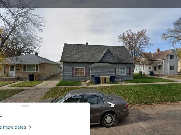 15-17 S 6th St NE, Watertown, SD 57201
