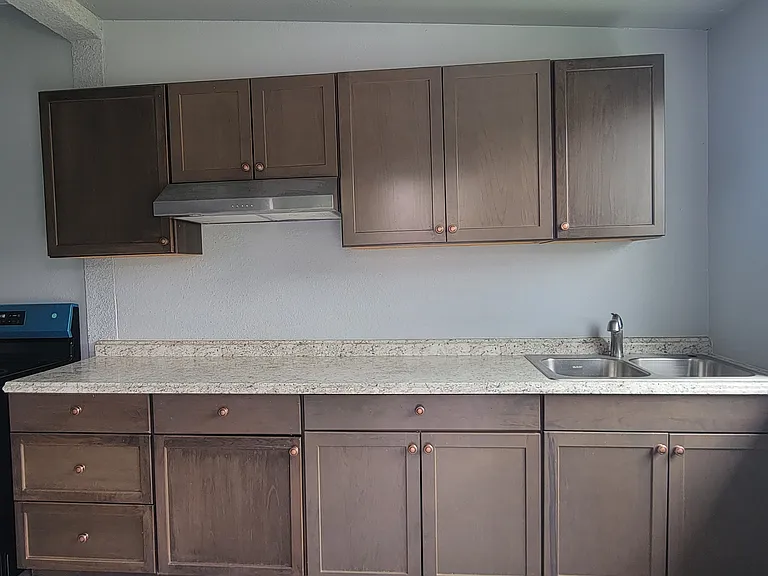 6003 Glen Rose Ave — Photo 17