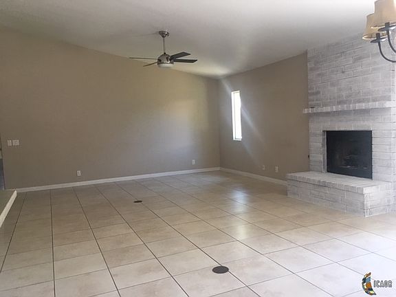 2nd image of 2429 Wensley Ave