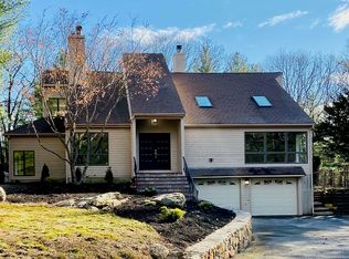 105 W Elm St, Hopkinton, MA 01748