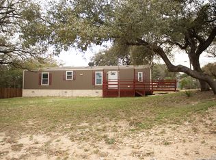 182 Northeast Dr, Bandera, TX 78003