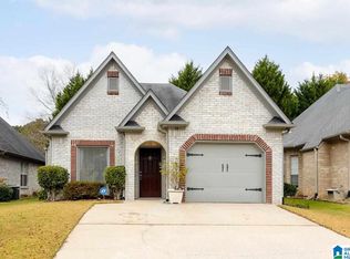 59 Springdale Dr, Gardendale, AL 35071