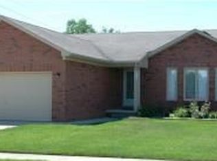 21790 Clifford Dr, Macomb, MI 48044