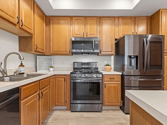 2nd image of 6514 Peppermill Dr
