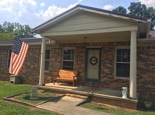 106 Hickory Dr, Huntland, TN 37345