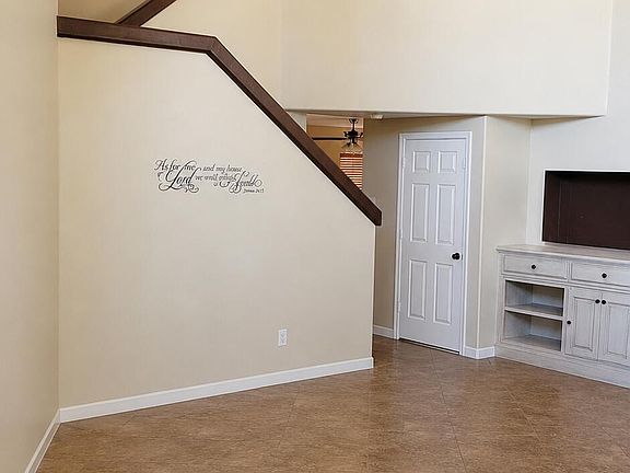 3rd image of 14138 N 158th Ct