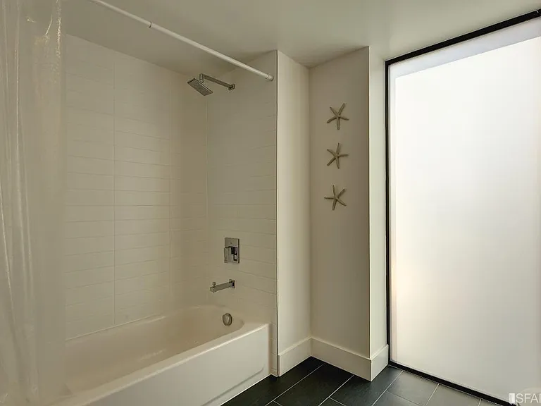 1080 Sutter St #504 — Photo 7