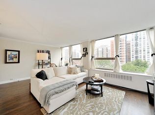1255 N Sandburg Ter UNIT 601E, Chicago, IL 60610