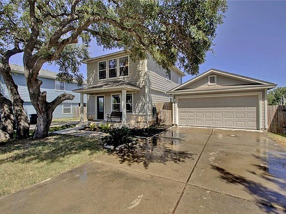 3rd image of 18216 Flat Head Dr