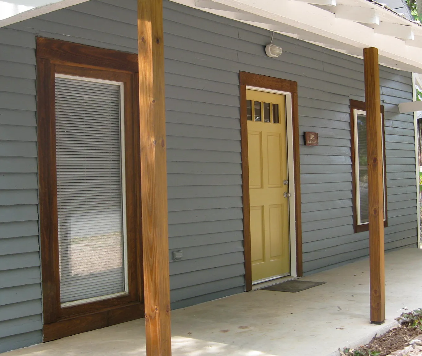 2 bed, 850 sqft, $1,650 — Photo 1
