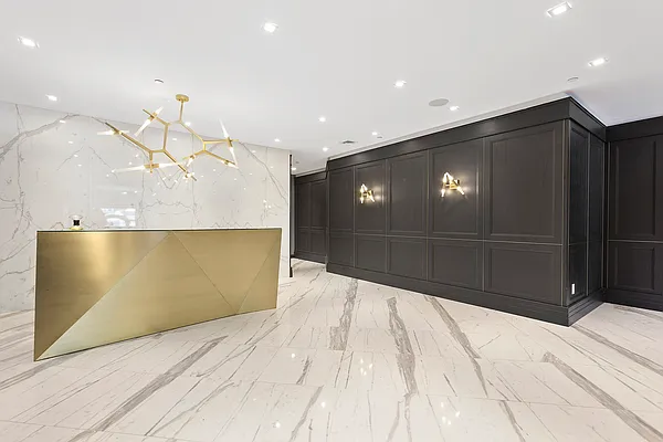 Rented by Compass | media 35