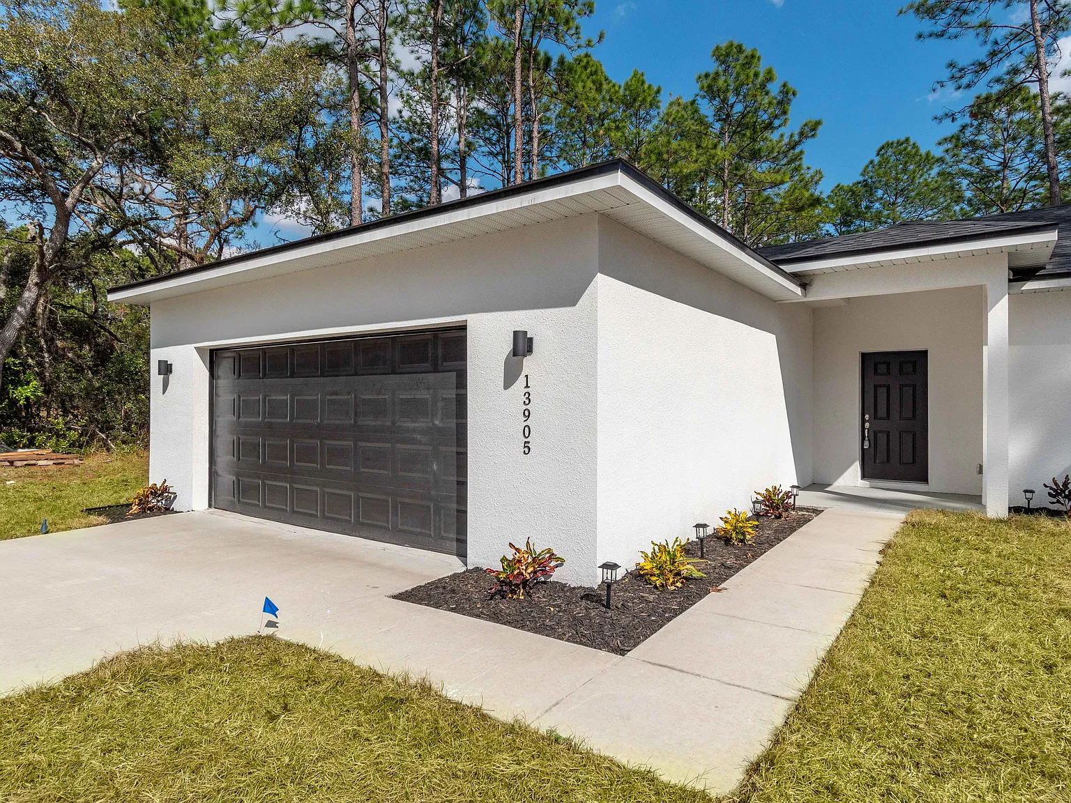 4 bed, 1659 sqft, $2,100 — Photo 4