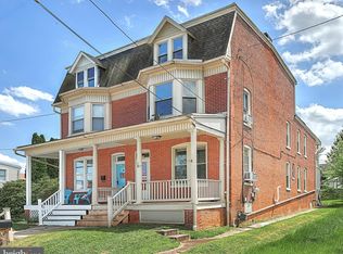 52 W Maple St, Dallastown, PA 17313
