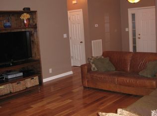 4245 N Woodstock Dr, Clarksville, TN