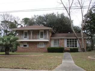 5328 Chantilly Ln, North Charleston, SC 29418