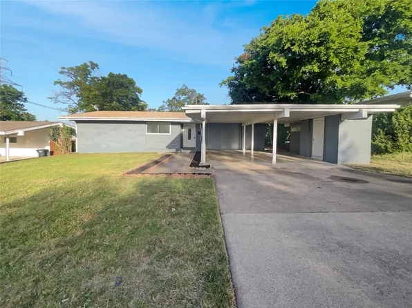 3704 Slade Blvd, Fort Worth, TX 76116