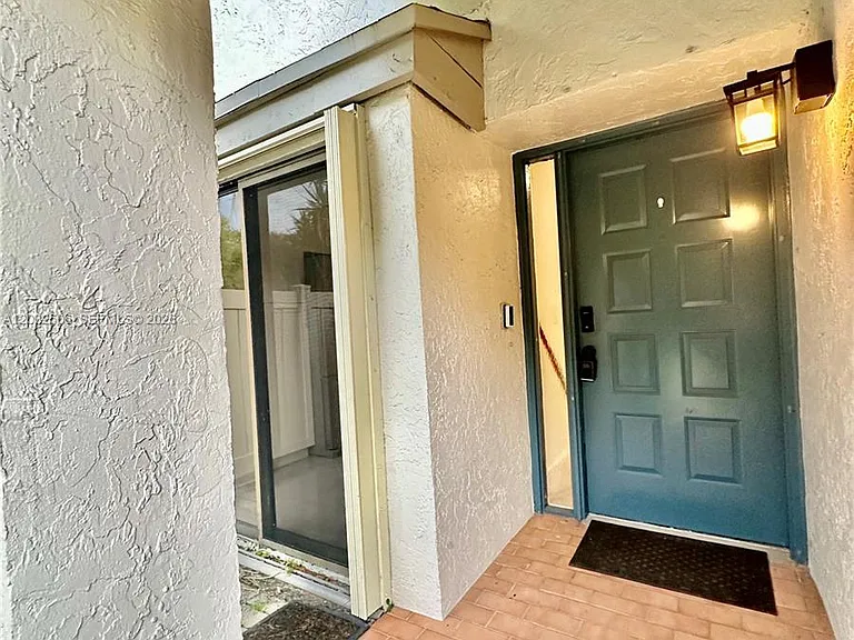 4820 NW 22nd St #4134 — Photo 3