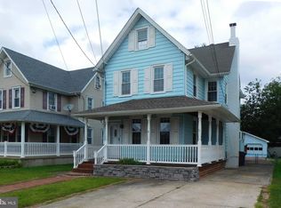 121 Cleveland Ave, Riverside, NJ 08075