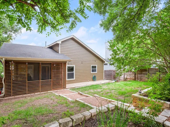2111 E 8th St, Austin, TX 78702