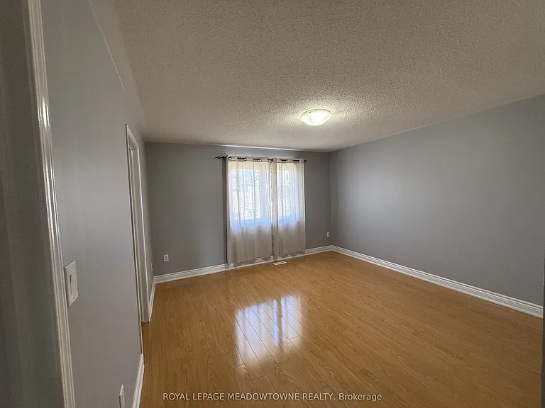 45 Bleasdale Ave — Photo 15