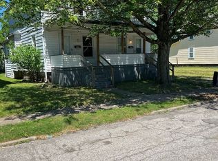 2446 Wilcox St, Youngstown, OH