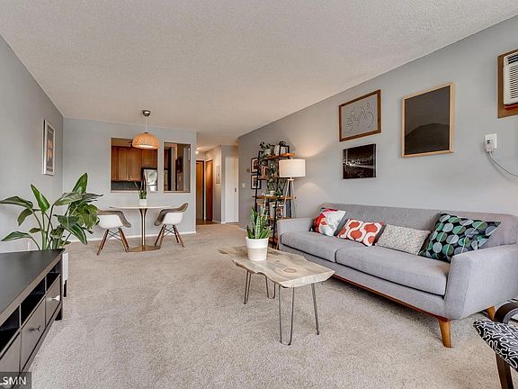 2nd image of 720 3rd Ave NE APT 222