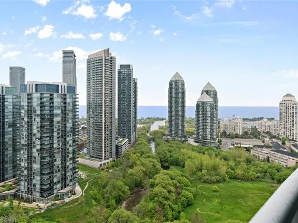 155 Legion Rd N #1601, Toronto, ON M8Y 0A7