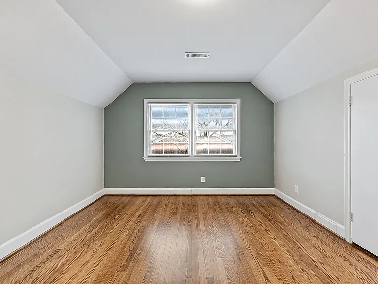 2209 Villa Dr — Photo 28