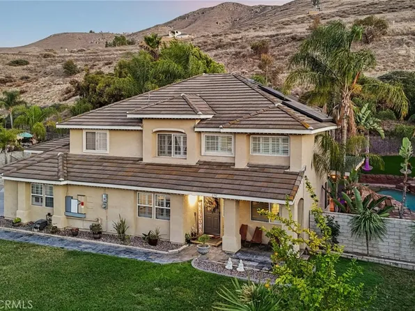 2740 Rockwood Dr, Riverside, CA 92503
