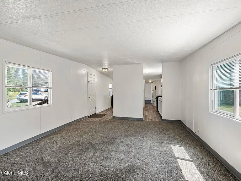 5858 E Colin Dr — Photo 12
