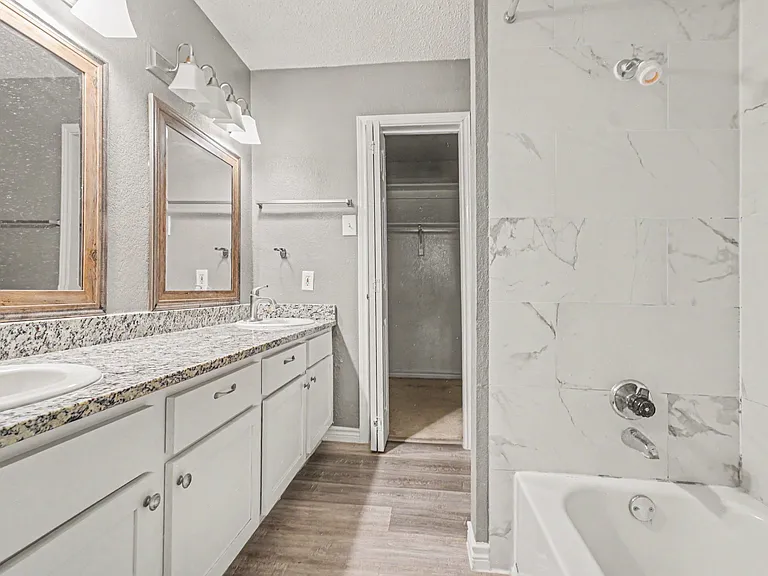 3645 W Northgate Dr #201 — Photo 10