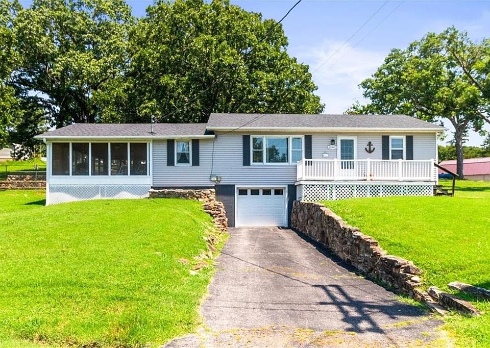 1st image of 26641 Waterview Dr