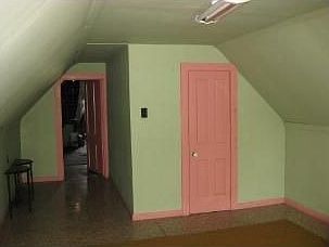 4th image of 430 Dearborn St