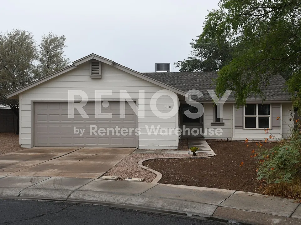 938 N Evergreen Ct