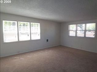 432 SW 3rd Ave, Canby, OR 97013