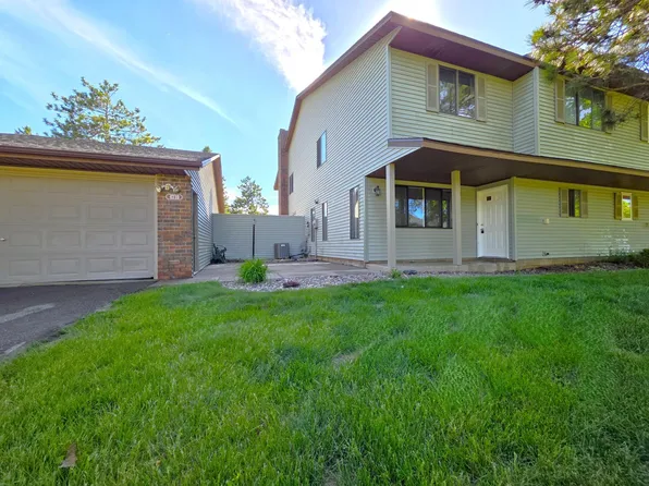 4710 Lenore Ln, Eagan, MN 55122