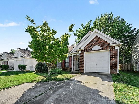 3rd image of 7516 Double Springs Ct