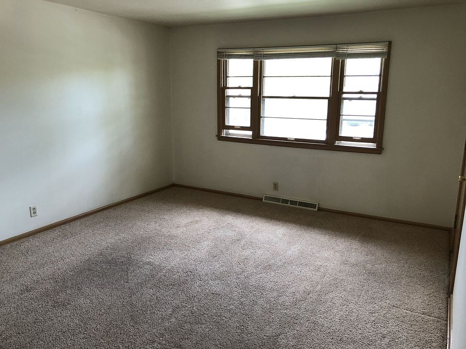 58755881 Tower Road Apartment Rentals Greendale, WI Zillow