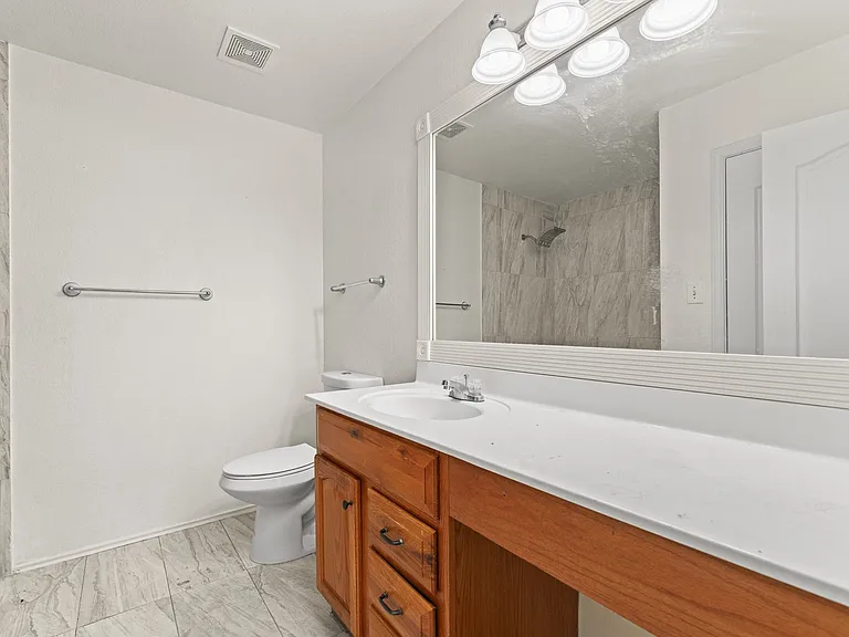 5502 Burton Farm — Photo 9
