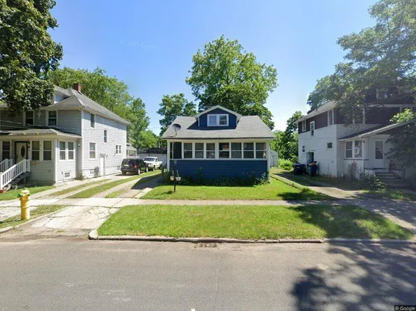 615 William St, Kalamazoo, MI 49007