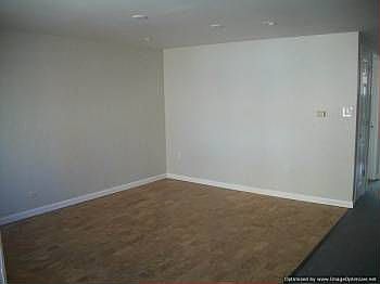2nd image of 1431 Pearl St APT 206