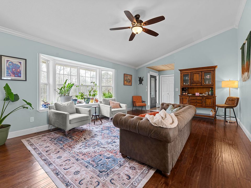 9 Robinwood Cove Dr, Heber Springs, AR 72543 | Zillow