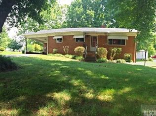 2147 Kool Park Rd NE, Hickory, NC 28601