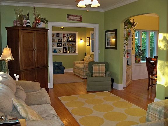 2nd image of 1138 Westmoor Dr NW
