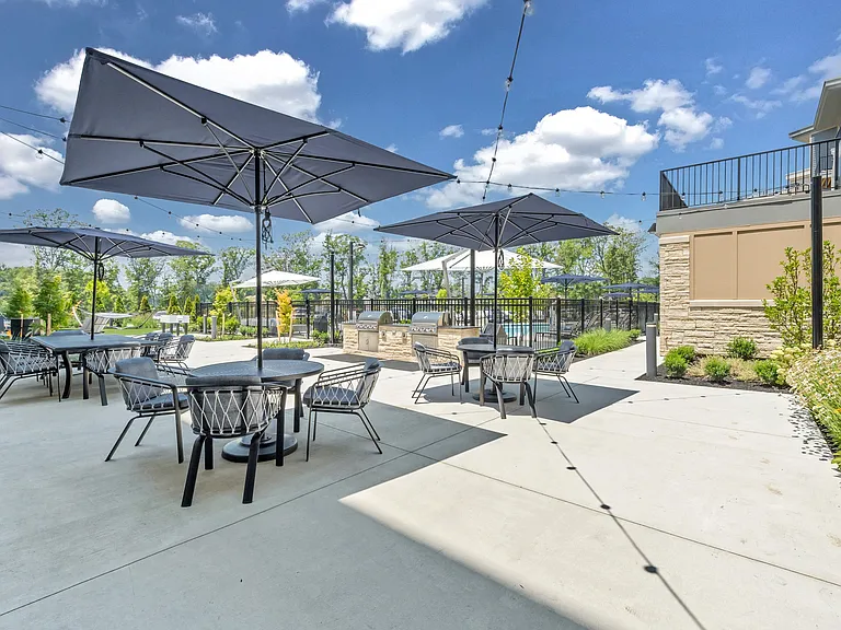Luxe 360 on Centerpointe — Photo 67